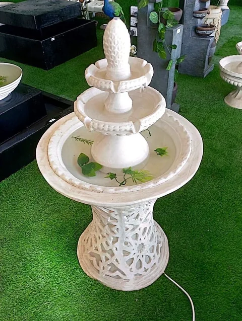 نافورة كلاسيكية بقاعدة مشبكة، موديل MF-015
